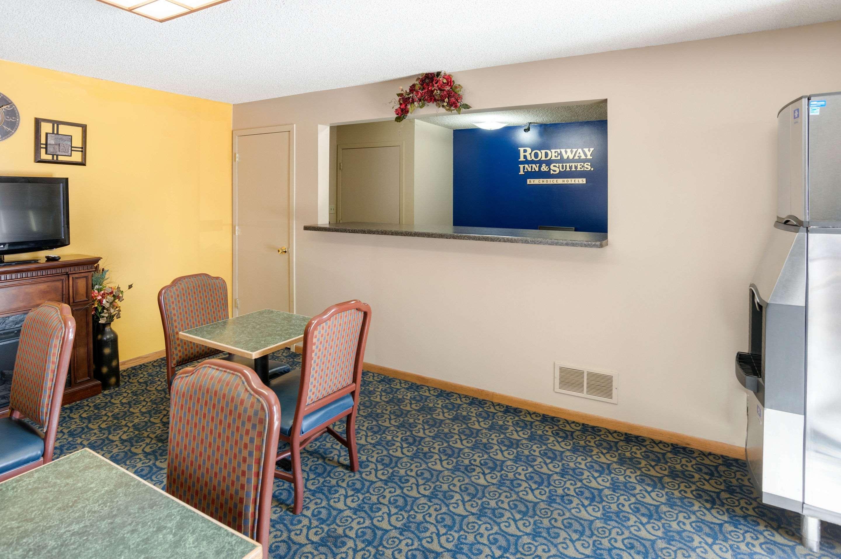 Rodeway Inn & Suites Austin Exteriör bild